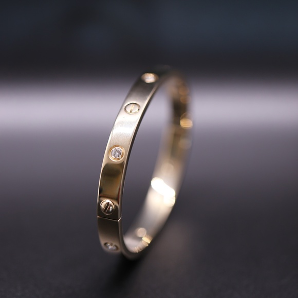 Yellow Gold Diamond Screw Bracelet - Picture 8 of 10